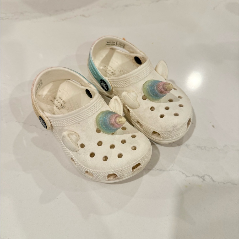 CROCS Kids Unicorn Clogs 9C - White and Pastel